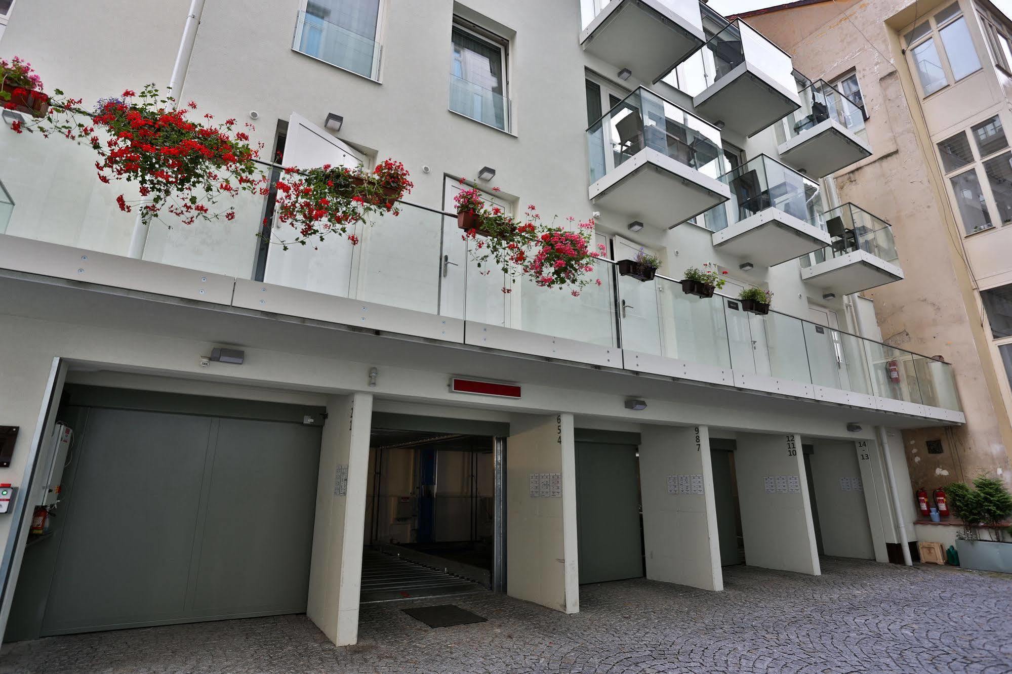 James Hotel & Apartments Prag Eksteriør billede